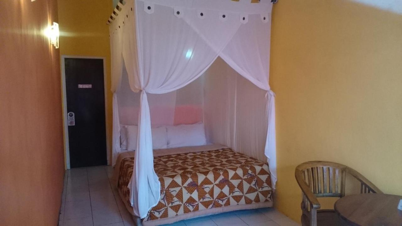 Zen Inn Padangbai  Bagian luar foto